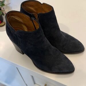 Alberto Fermani navy Suede Ankle Booties with block heel